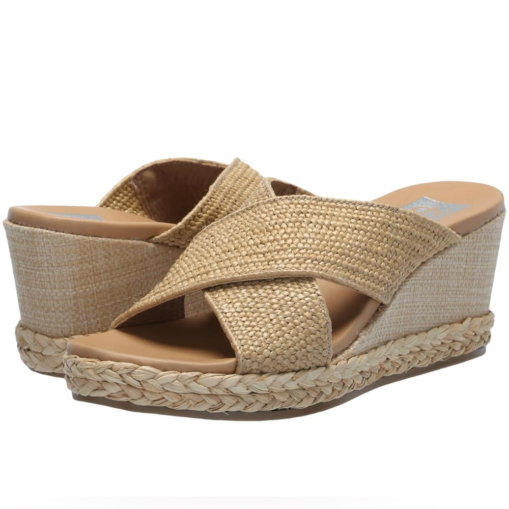 DV by Dolce Vita Beige Woven Wedges